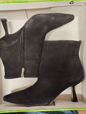 Sam Edelman Black Ankle Booties Sleek Minimalist Design